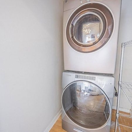 Darlin' Downtown Dawghouse Apartment เอเธนส์ ภายนอก รูปภาพ